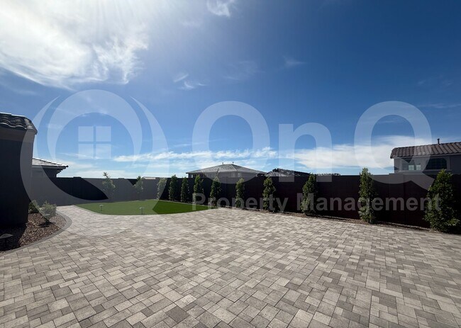 Building Photo - 13769 W Forest Pleasant Pl