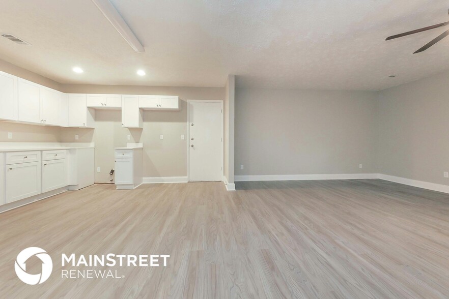 Building Photo - 6325 Steepleridge Ct