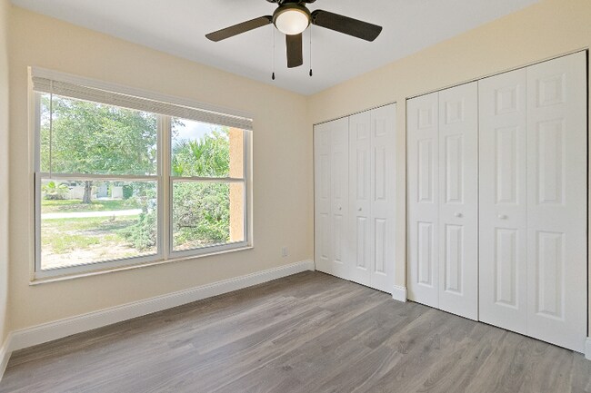 Building Photo - 47 Farragut Dr