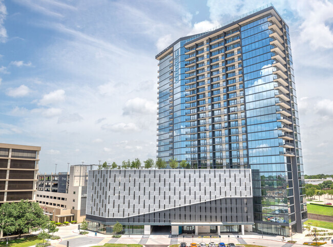 Building Photo - Eastline Residences