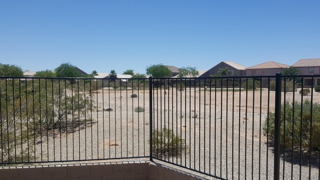 Building Photo - Gorgeous cul-de-sac home right off the golf course located in Johnson Ranch -- COMING SOON