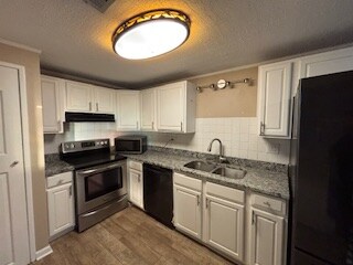 Building Photo - 833 E Cumberland Dr