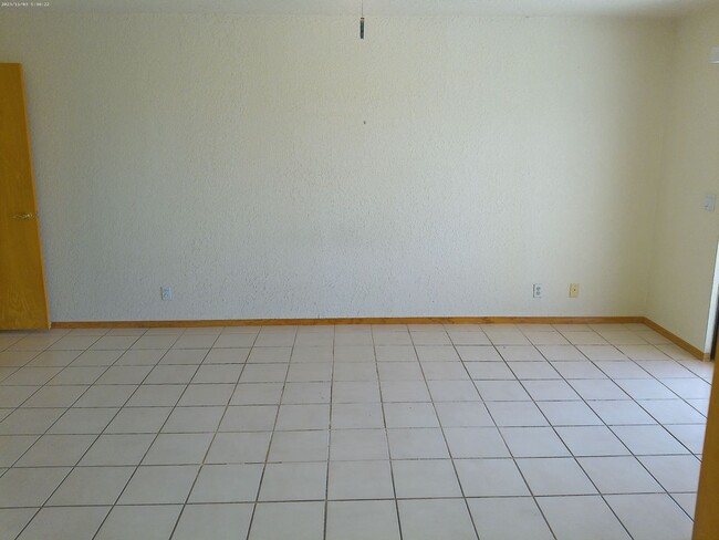 Building Photo - 1771 Miramar Dr