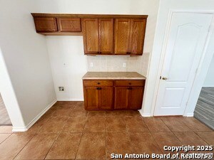Building Photo - 9707 Redstone Rise