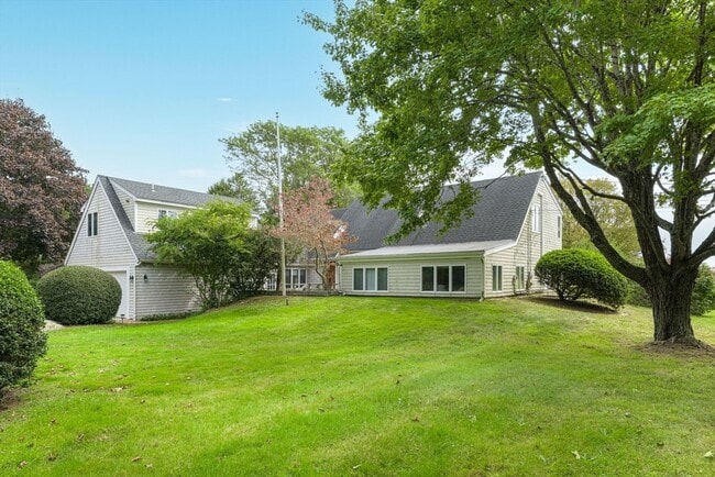 Primary Photo - 540 River Rd