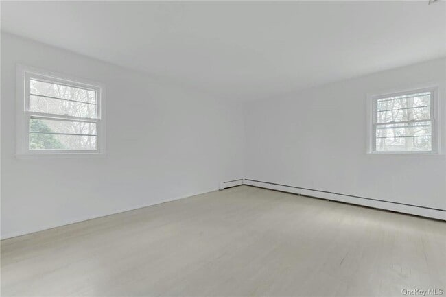 Building Photo - 25 Cragmere Rd