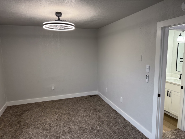 Building Photo - 412 Williams Ct