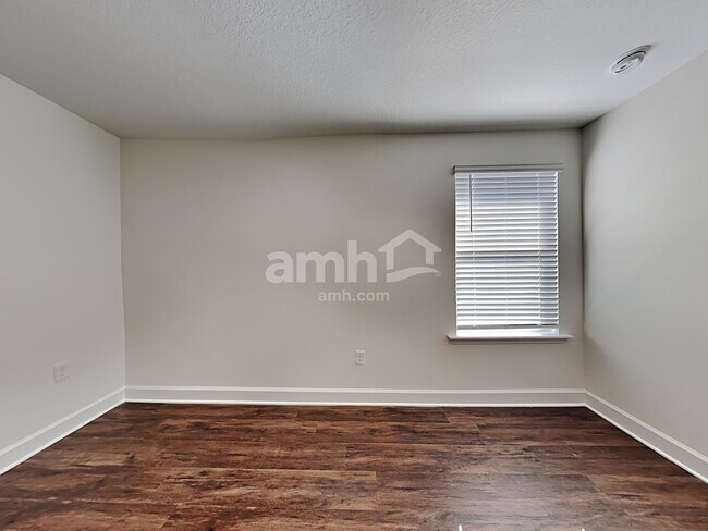 Building Photo - 12268 Sapp Rd