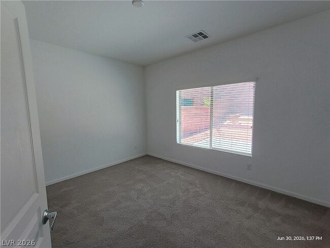 Building Photo - 8139 Shale Canyon St