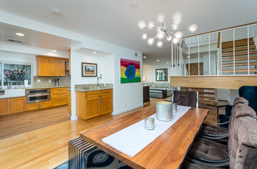 Building Photo - 783 Starlight Heights Dr