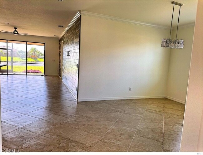 Building Photo - 14286 Mindello Dr