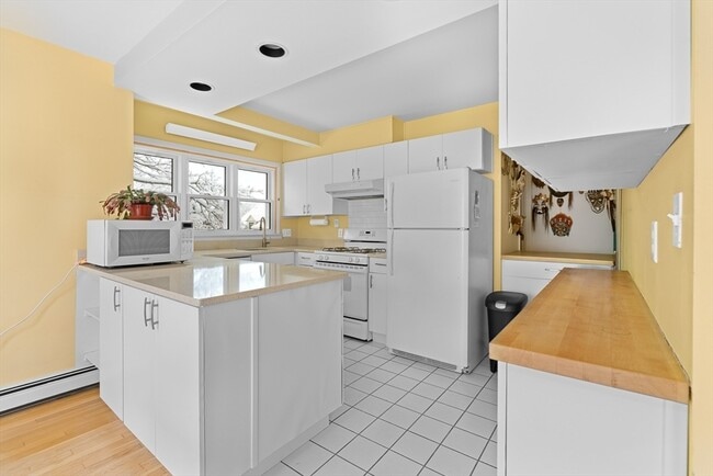 Building Photo - 28-30 Winslow St