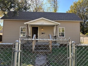 Building Photo - Fully Remodeled 2-Bedroom Home Near Grant Beach Park – Move-In Ready! (Ask about our special)
