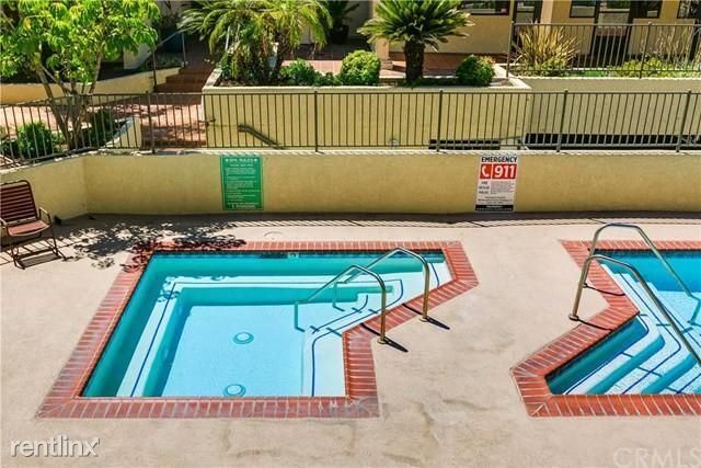 Building Photo - 2 br, 2 bath Condo - 64 N Mar Vista Ave