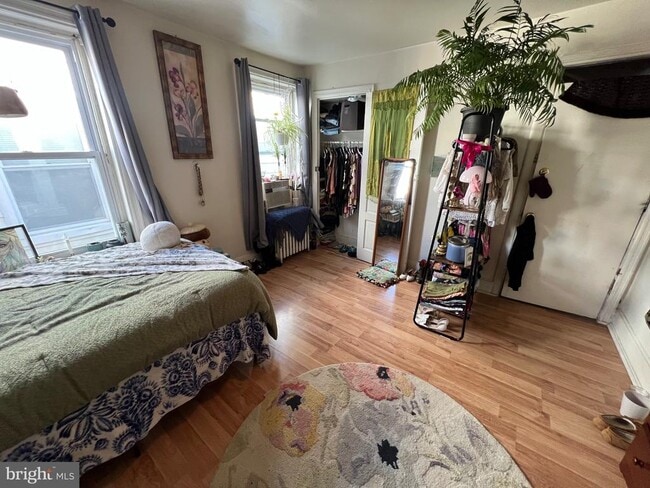 Building Photo - 1709 W Montgomery Ave