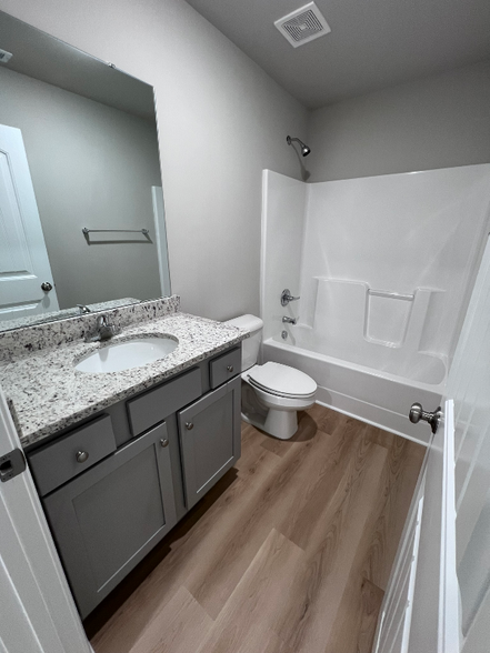 Building Photo - 26 Flatland Dr