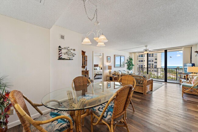 Building Photo - 300 Ocean Trail Way