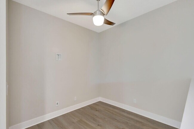 Building Photo - 4924 Pointe Midtown Way