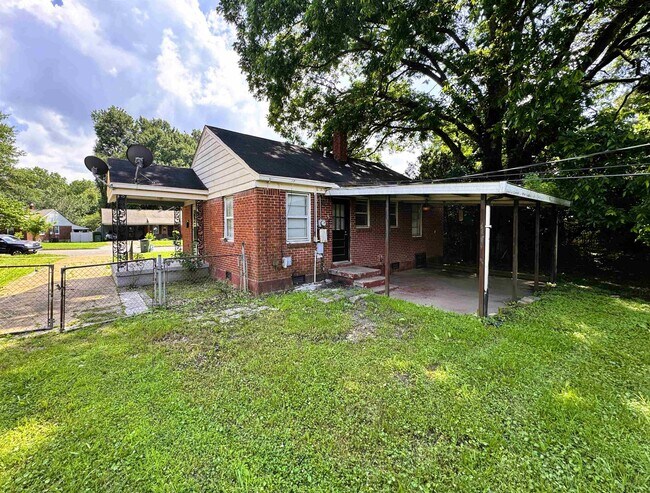 Building Photo - 4100 Vaughn Rd