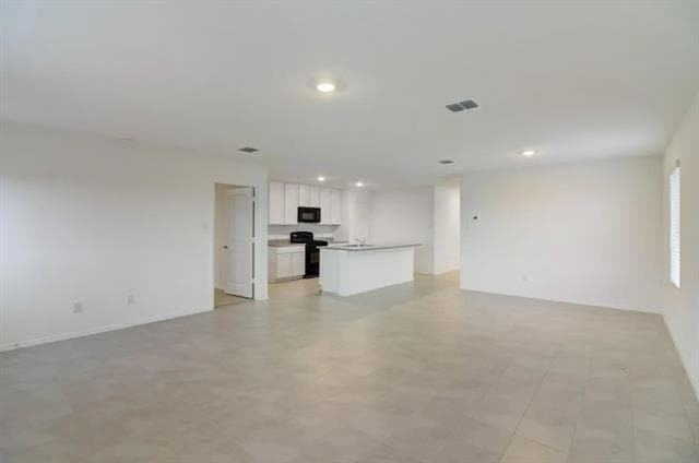 Building Photo - 2836 Ozark Cir