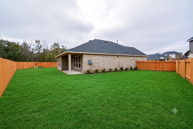 Building Photo - 27326 Grey Fox Run