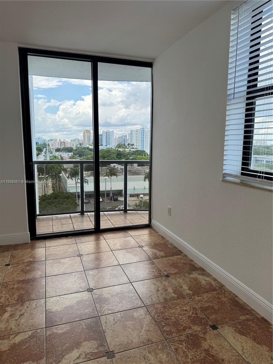 Building Photo - 2301 SW 27th Ave