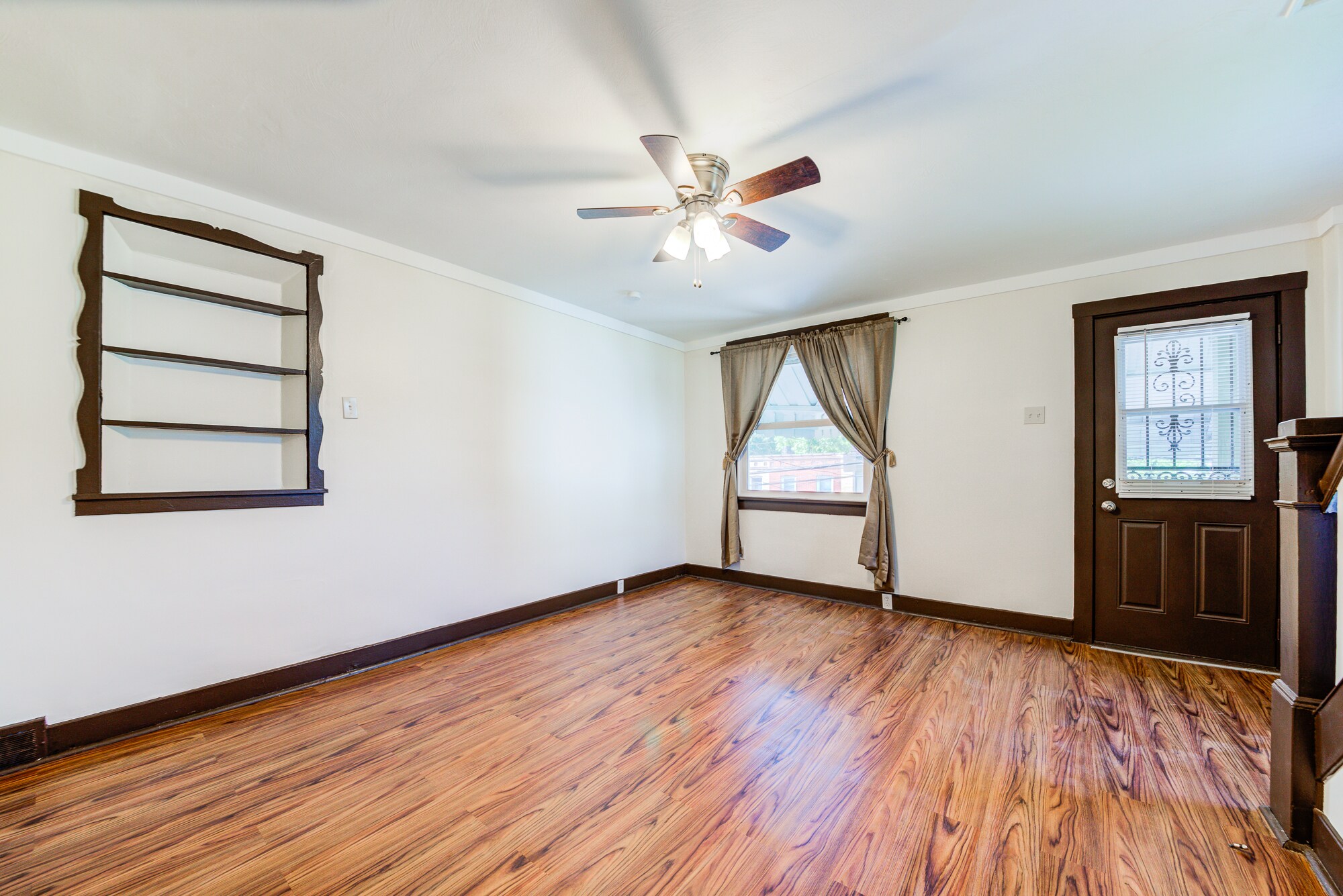 Building Photo - 1155 South Ave