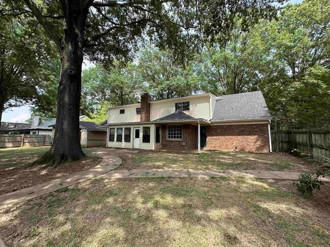 Building Photo - 1531 Cordova Rd