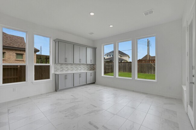 Building Photo - 21302 Rose Loch Ln