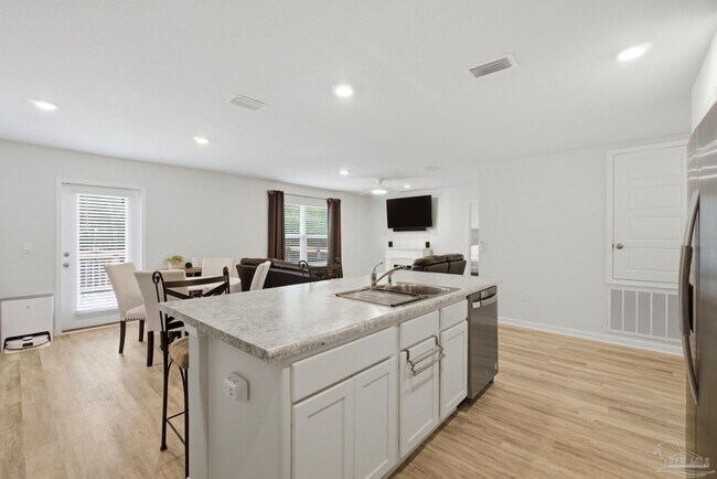 Building Photo - 6126 Native Dancer Wy