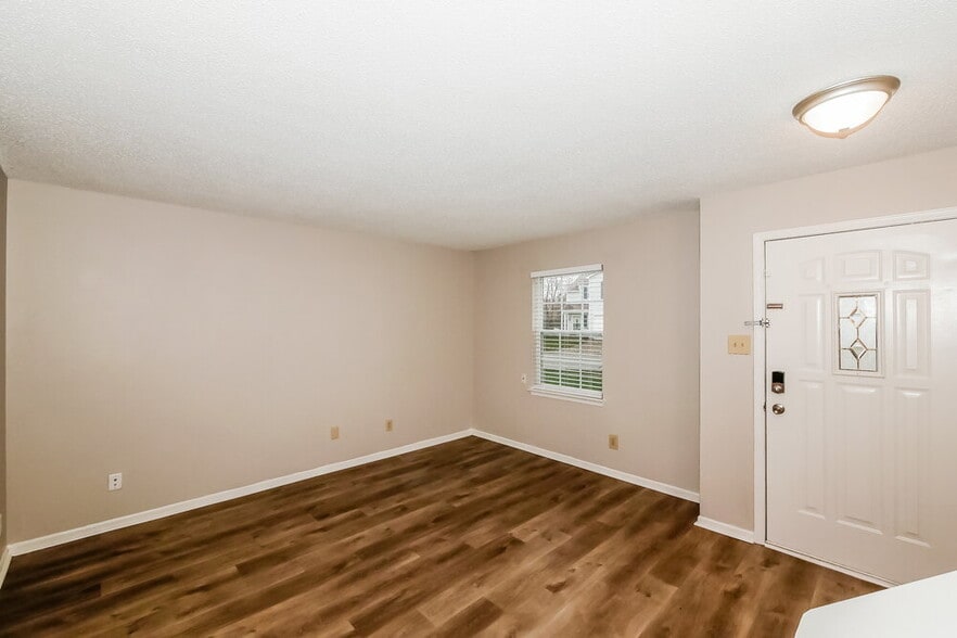 Building Photo - 2308 Harvest Moon Dr