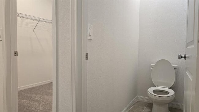 Building Photo - 4759 Cloister St