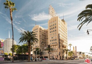 Building Photo - 6253 Hollywood Blvd