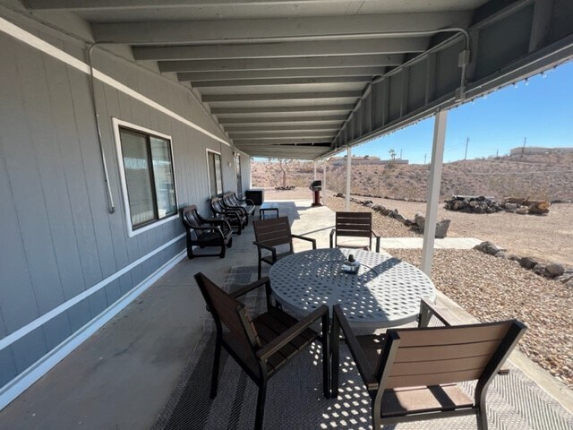 Building Photo - 4344 La Mesa Rd