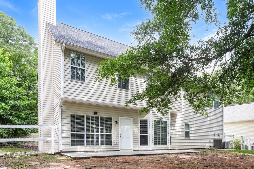 Building Photo - 10038 Harmon Springs Dr