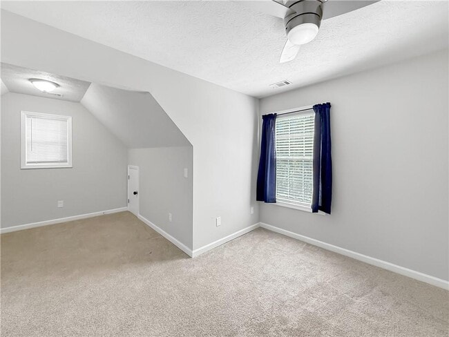 Building Photo - 4410 Wessington Ln