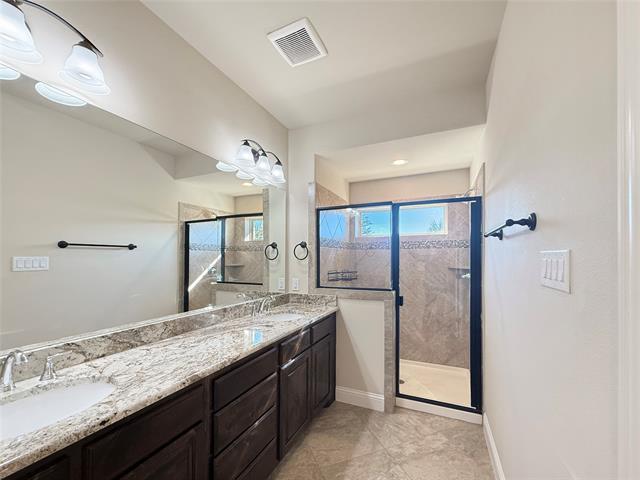 Building Photo - 1225 Pebblebrook Dr