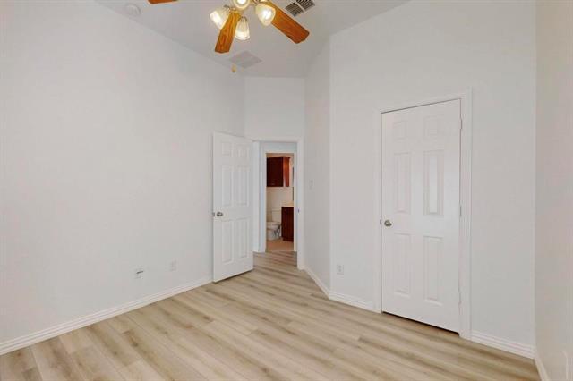 Building Photo - 1720 Bluebird Dr