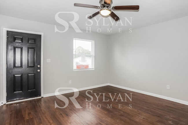 Building Photo - The Lifestyle You Deserve.