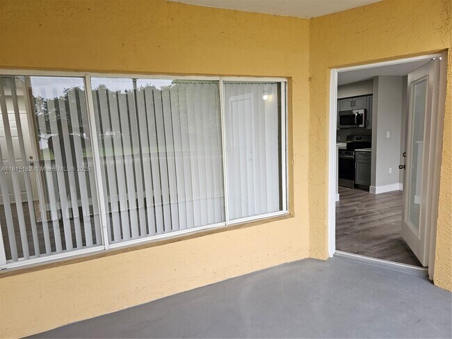 Building Photo - 2361 NW 33rd St