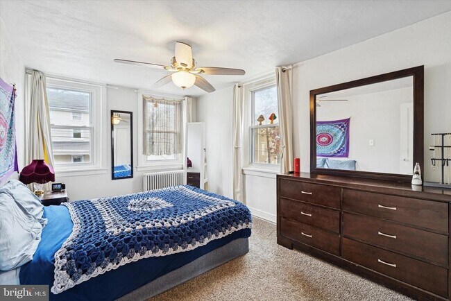 Building Photo - 138 Hall St