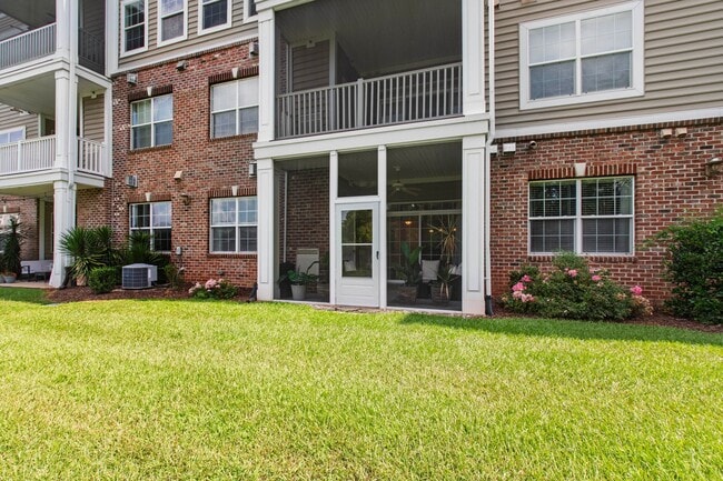Building Photo - 10411 Rosegate Ct