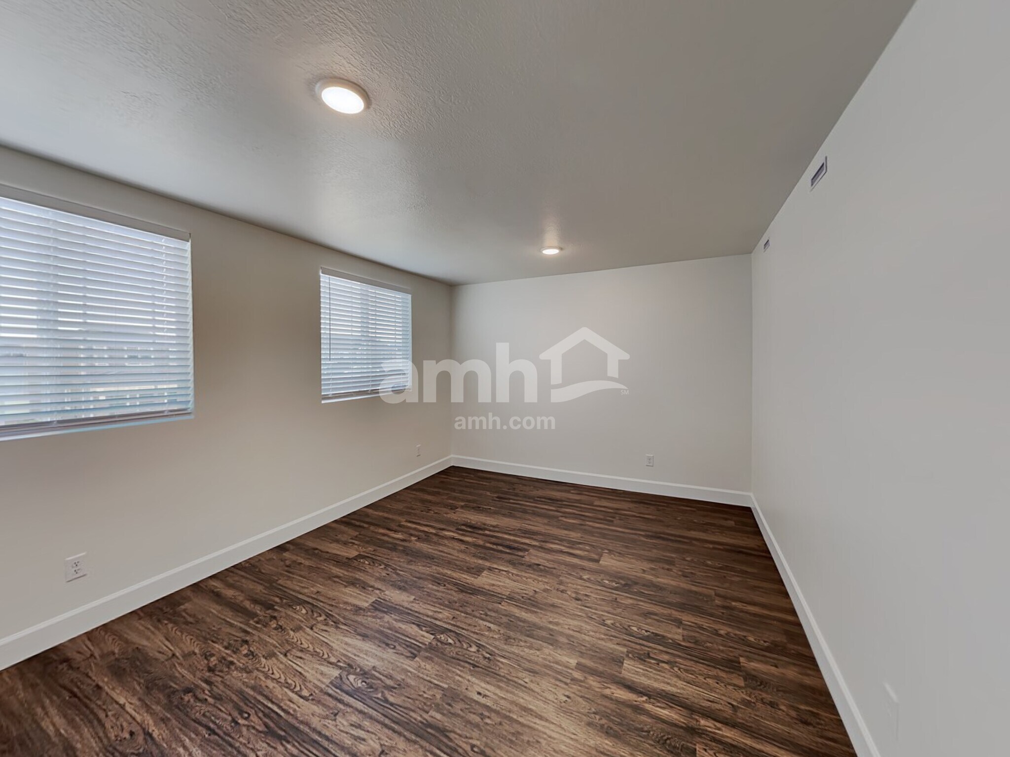 Building Photo - 2634 W 3340 S