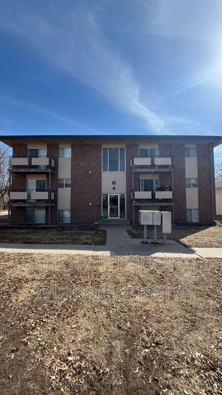 Building Photo - 2325 S Street