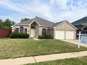 Building Photo - 7512 Brookview Dr