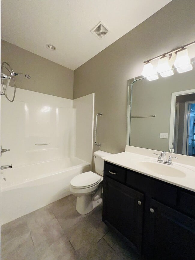 Building Photo - Walking Distance to Station Camp Schools