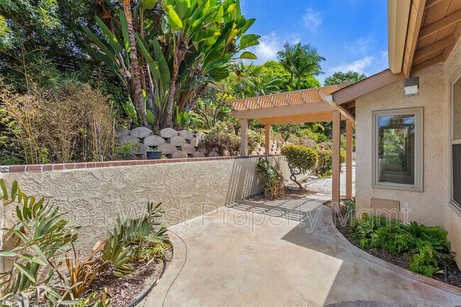 Building Photo - 4000 James Dr