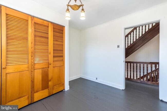 Building Photo - 7738 Ardleigh St