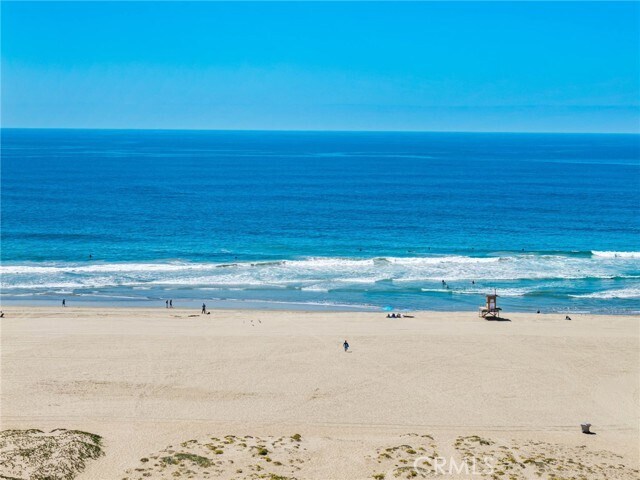 Building Photo - 7304 W Oceanfront