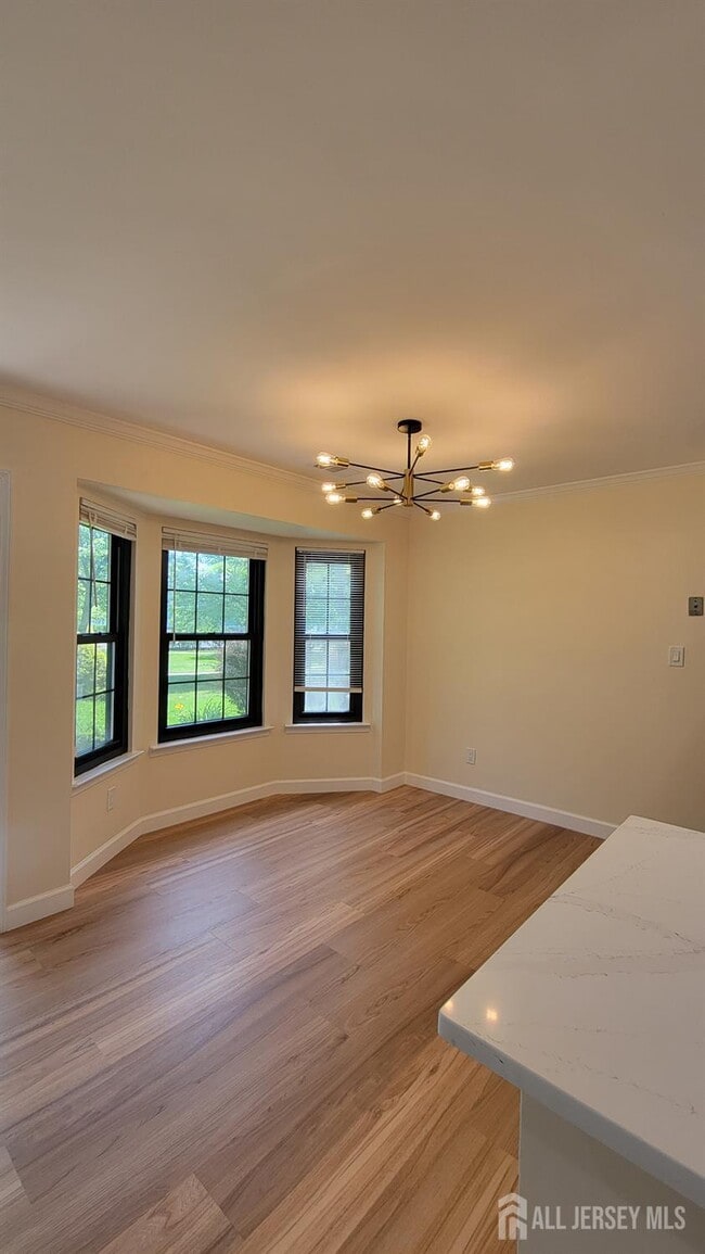 Building Photo - 138 Longfield Ct